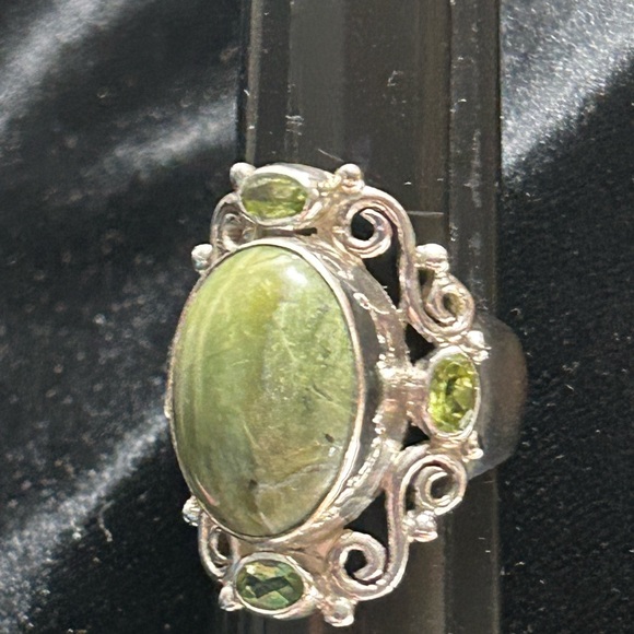 #36 Vintage Himalayan Gems, Green Labradorite & Peridot Ring, SZ 7 3/4, in box - Picture 5 of 6